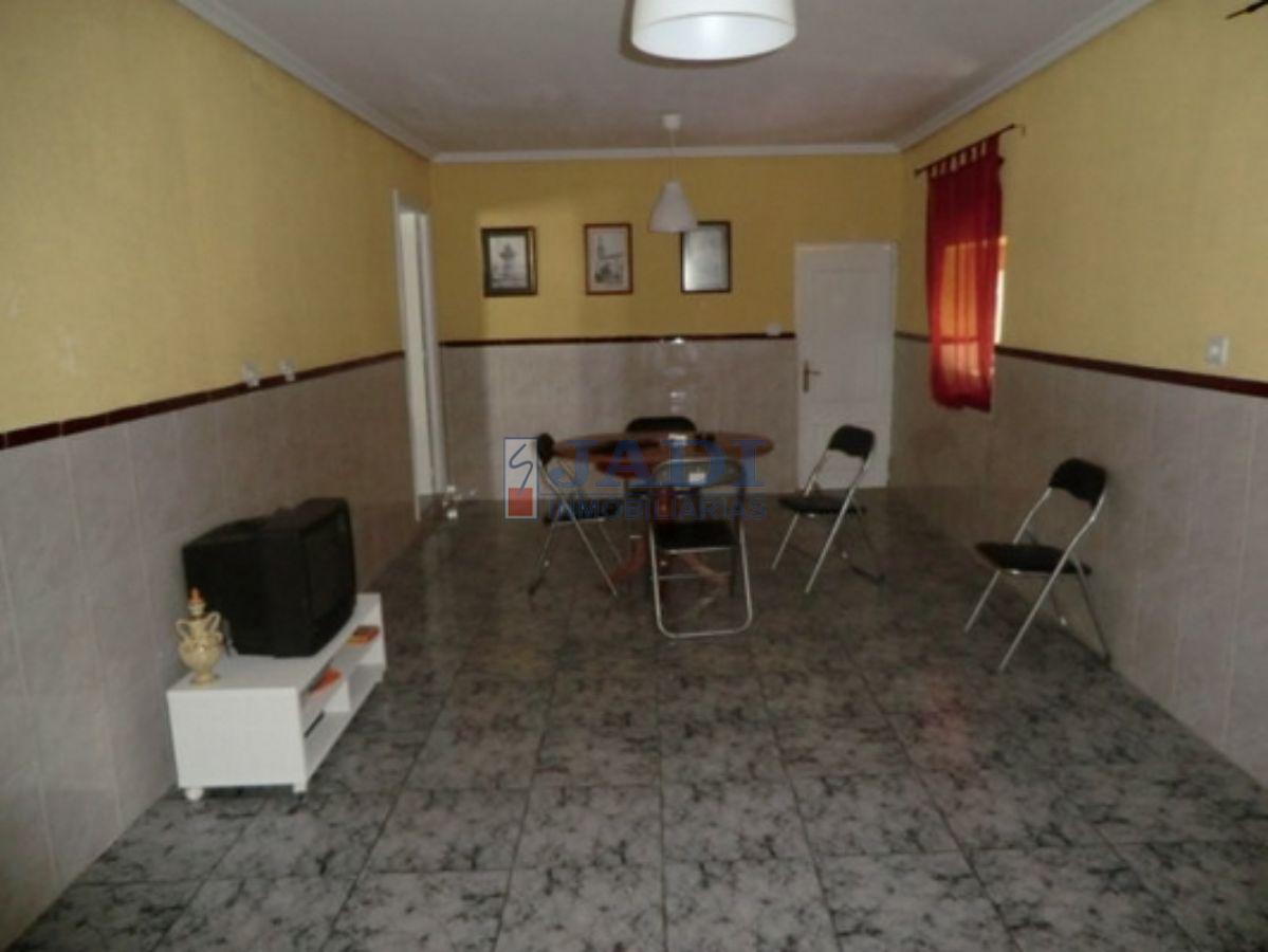 Venta de casa en Valdepeñas