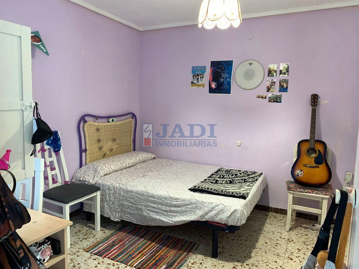 Venta de casa en Valdepeñas