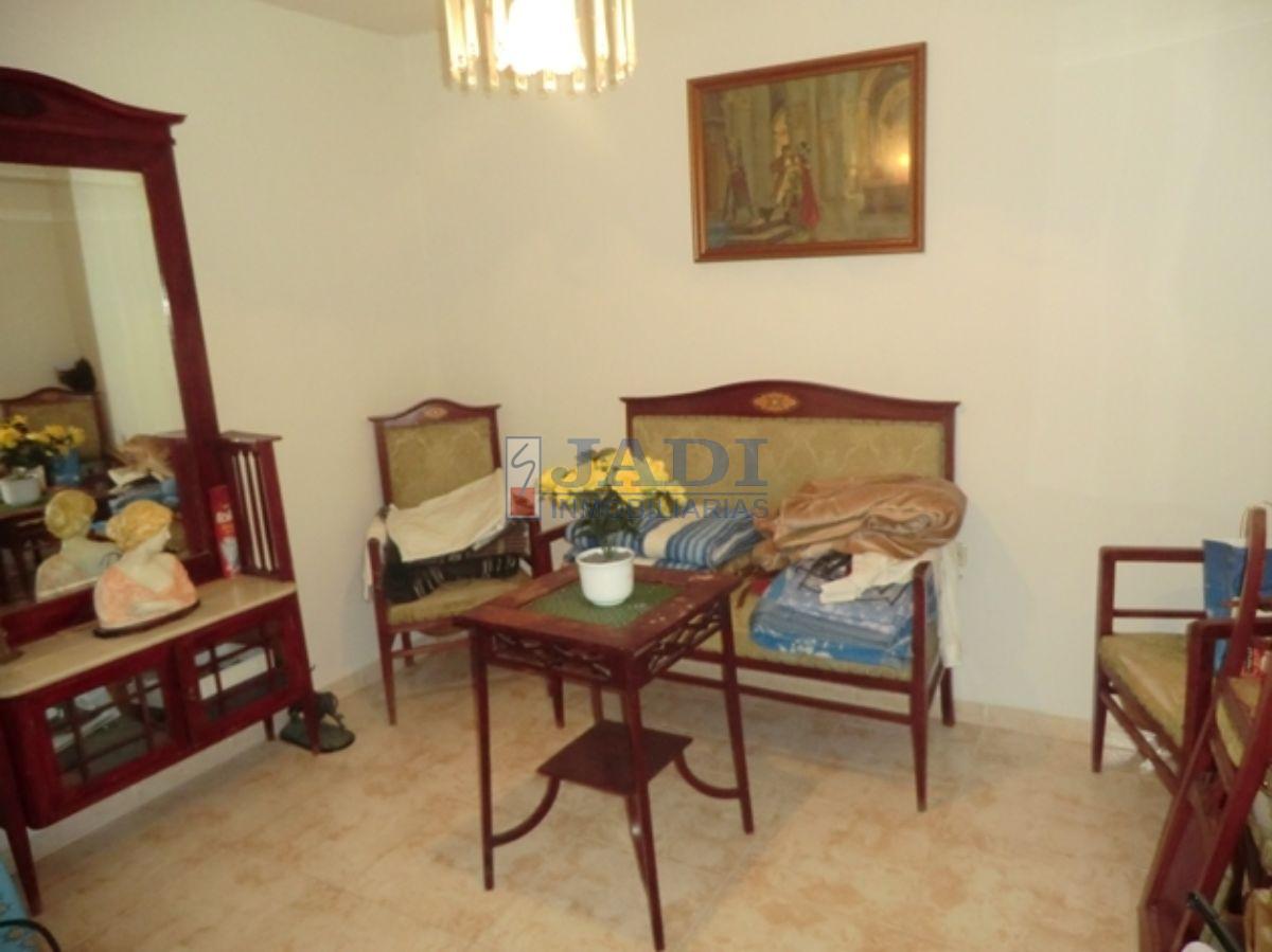 Venta de casa en Valdepeñas