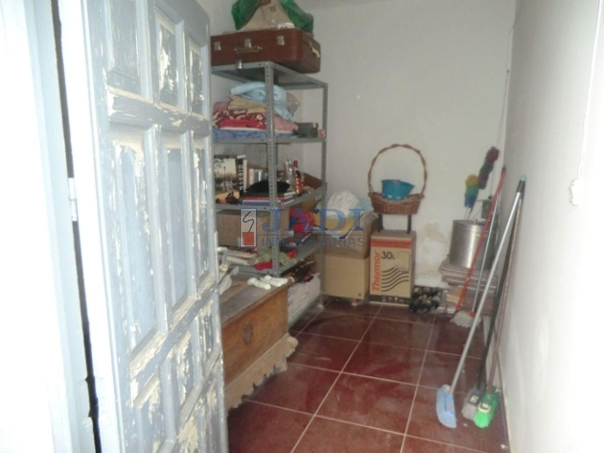 Venta de casa en Valdepeñas