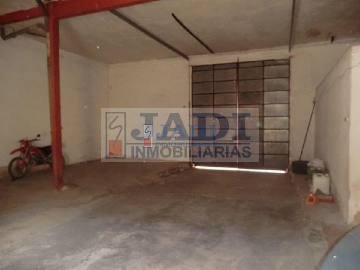 For sale of house in Valdepeñas