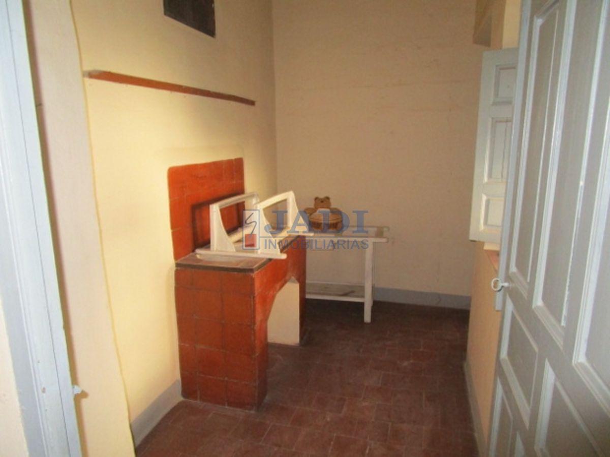 Venta de casa en Valdepeñas