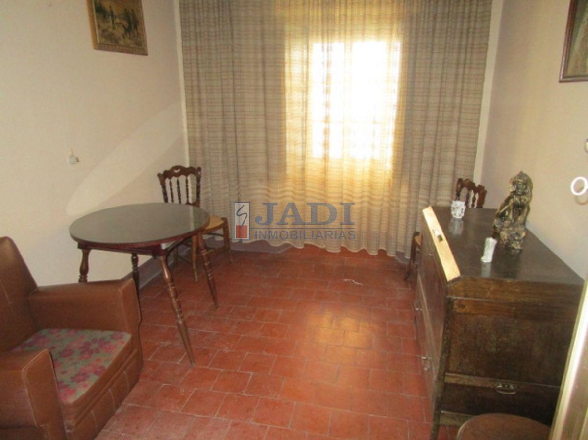 Venta de casa en Valdepeñas