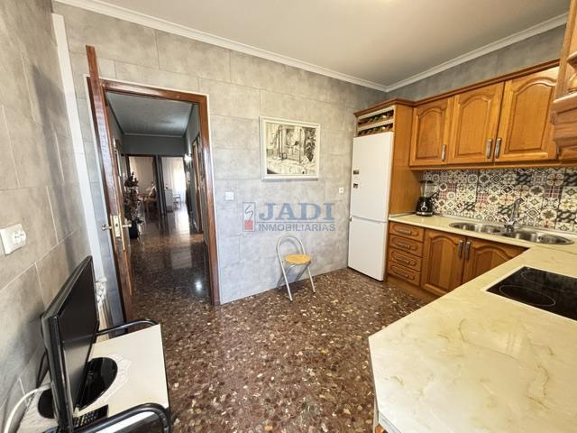 Venta de casa en Valdepeñas