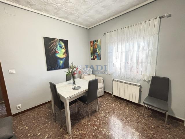 Venta de casa en Valdepeñas
