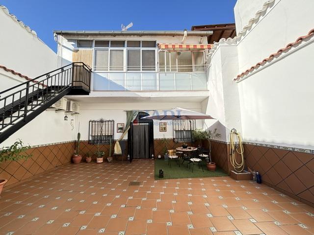 Venta de casa en Valdepeñas