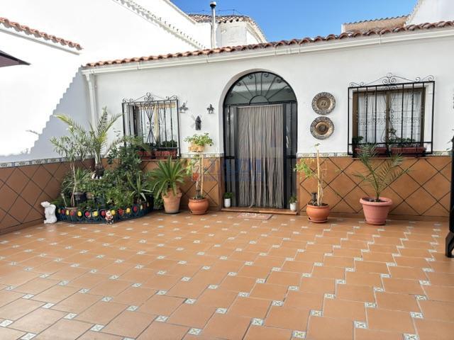 Venta de casa en Valdepeñas