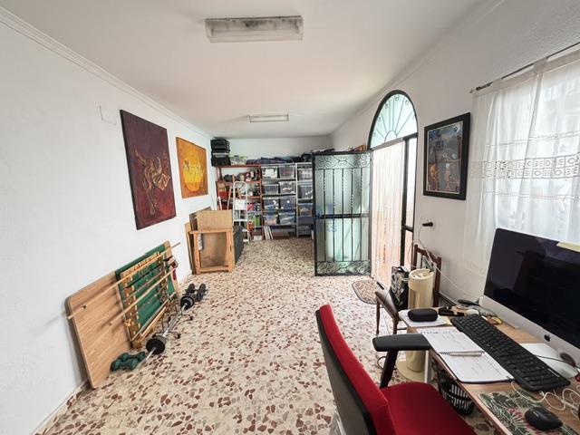 Venta de casa en Valdepeñas