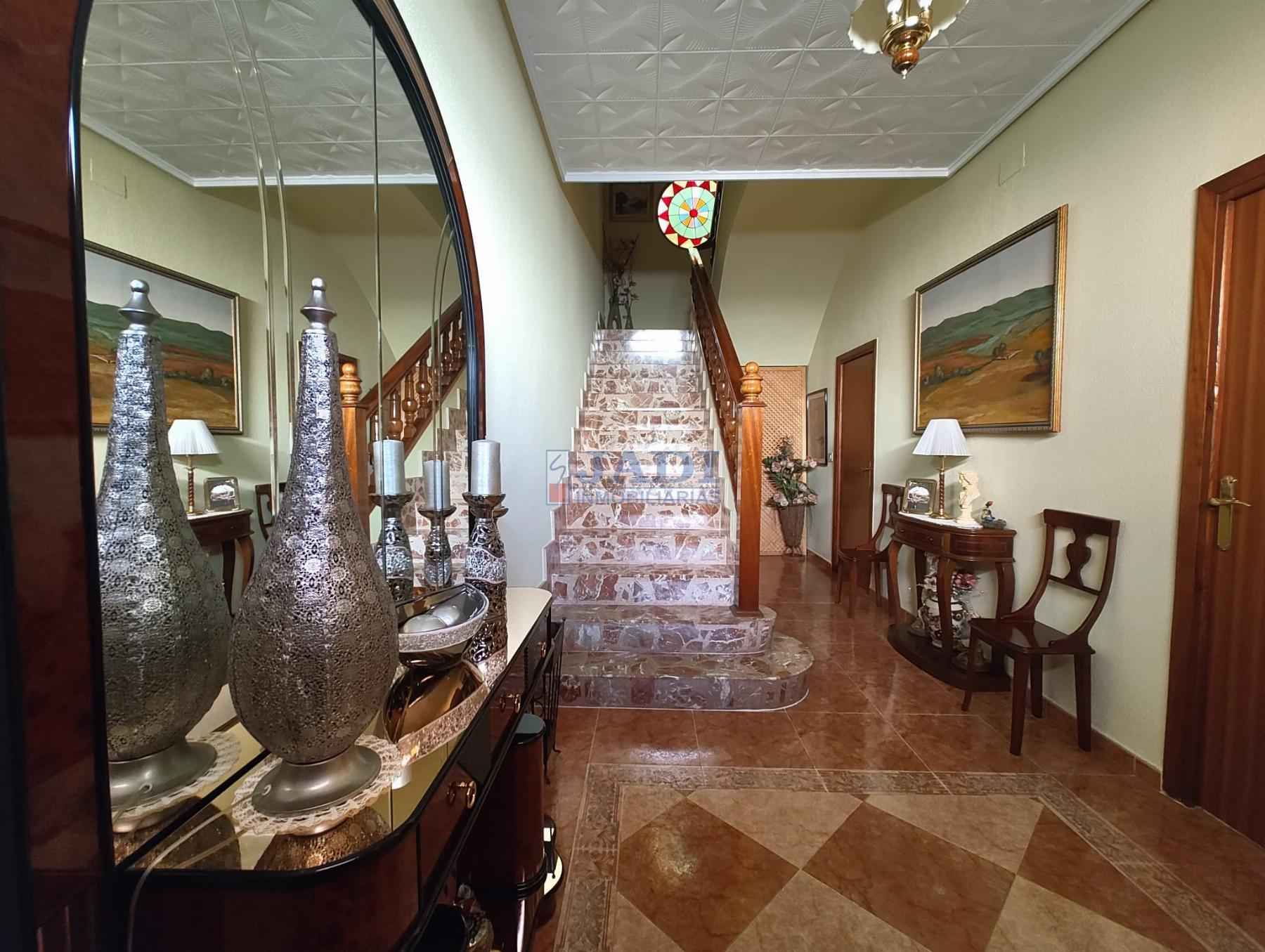 Venta de casa en Valdepeñas