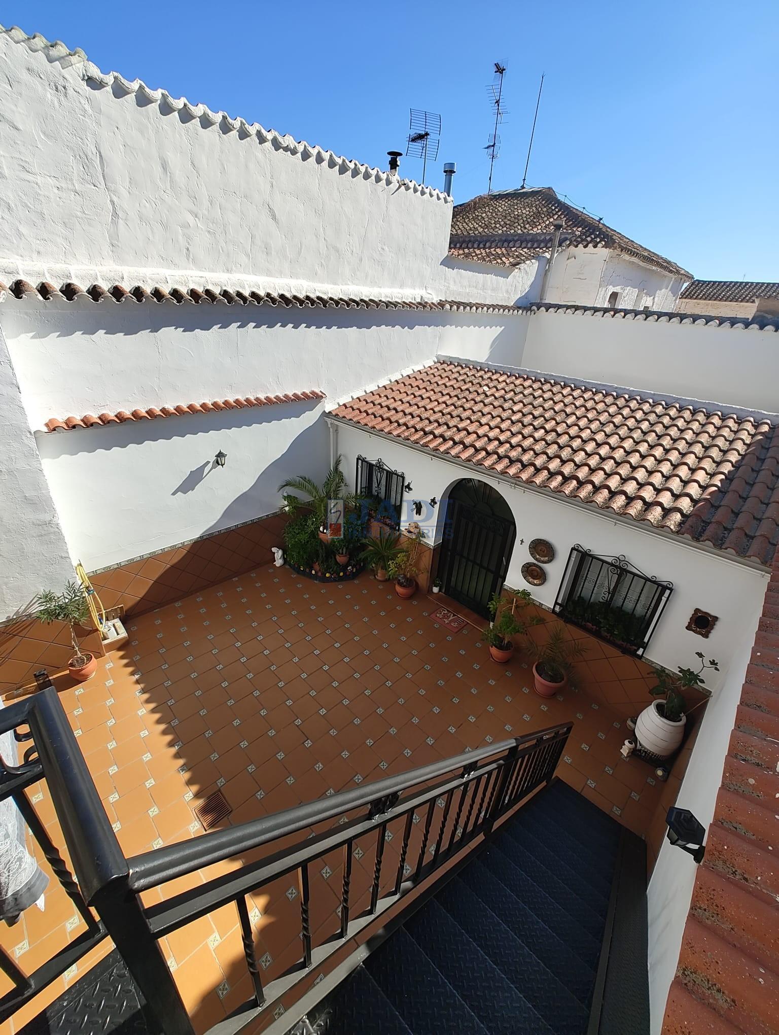 Venta de casa en Valdepeñas