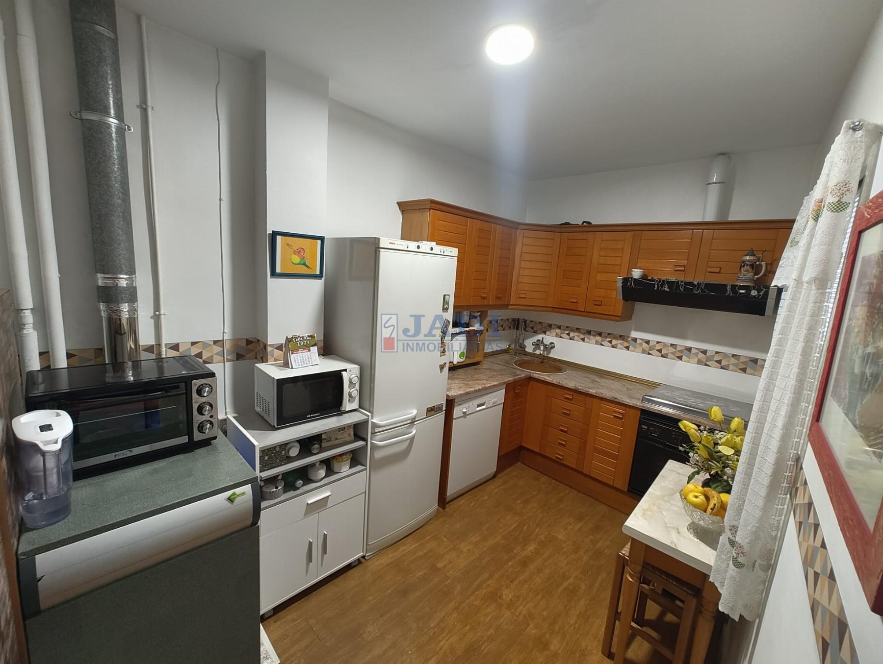 Venta de casa en Valdepeñas