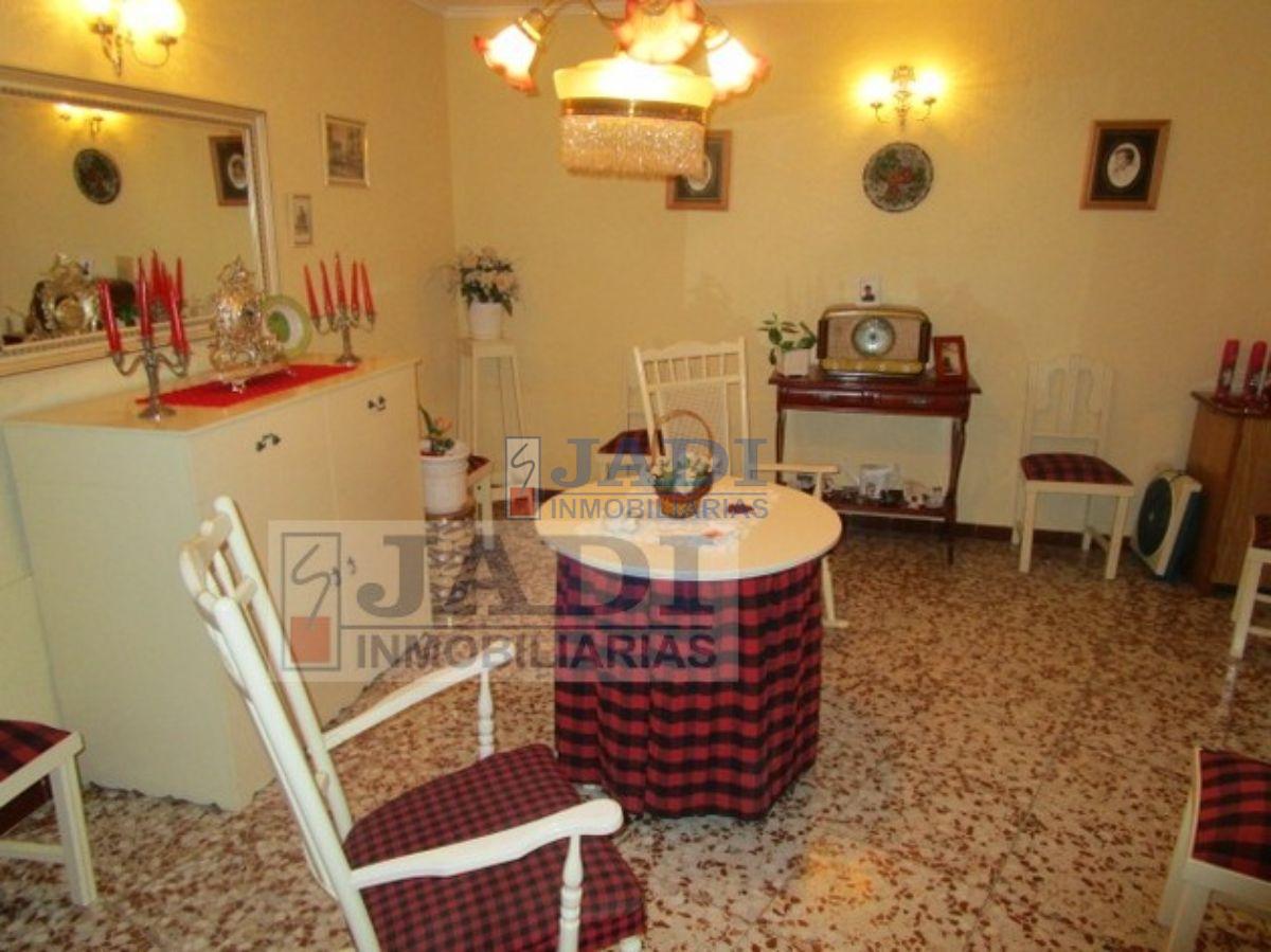 For sale of house in Valdepeñas