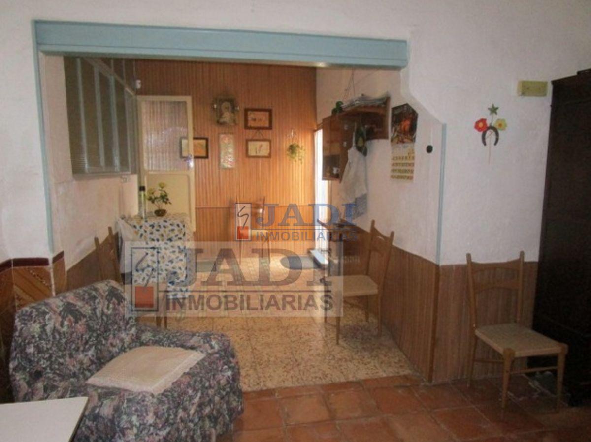 For sale of house in Valdepeñas