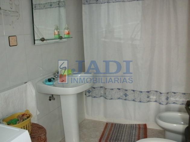 For sale of house in Viso del Marqués