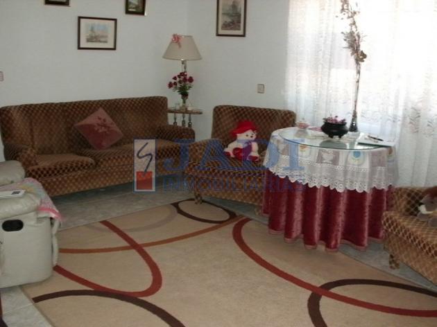 For sale of house in Viso del Marqués
