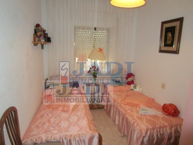 For sale of house in Viso del Marqués
