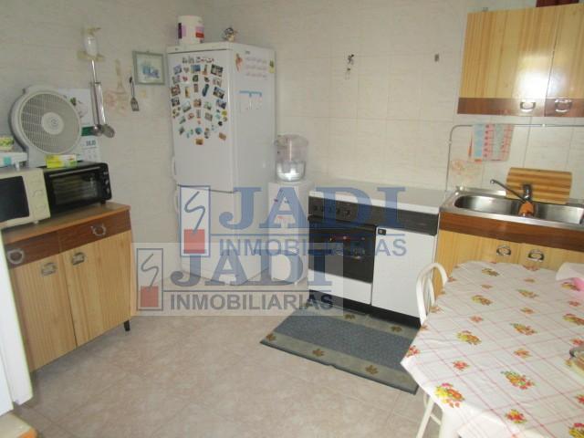 For sale of house in Viso del Marqués