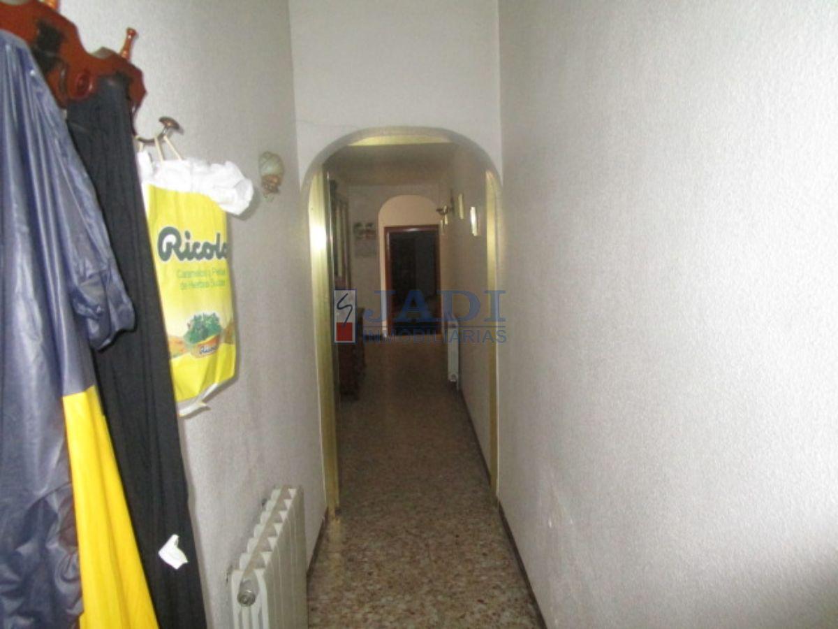 Venta de casa en Valdepeñas