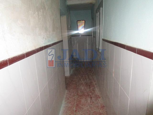 Venta de casa en Valdepeñas