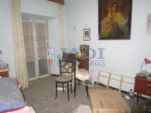 Venta de casa en Valdepeñas
