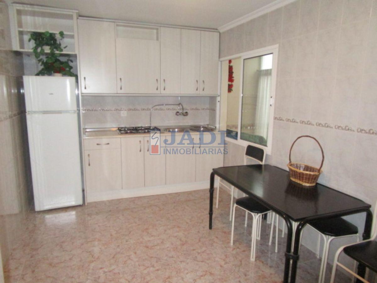 Venta de casa en Valdepeñas