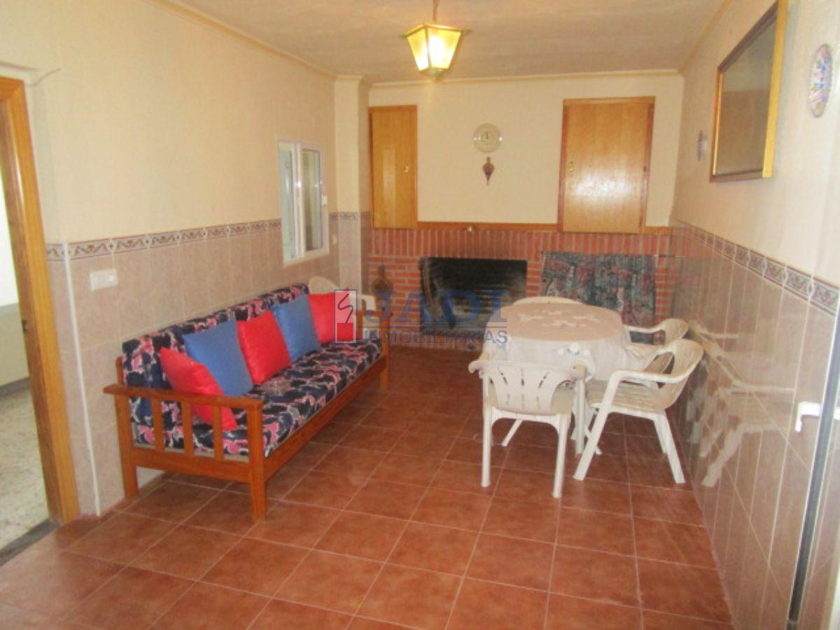 For sale of house in Valdepeñas