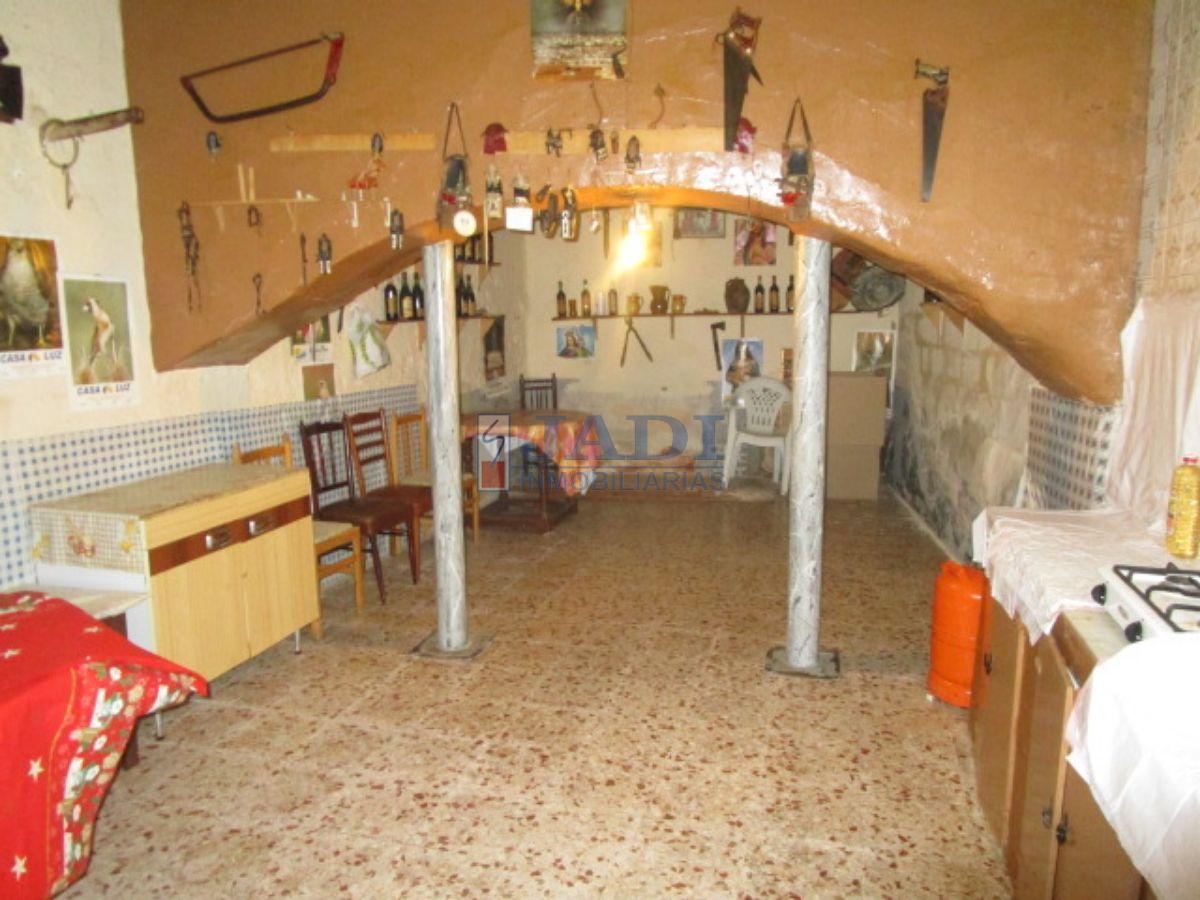 Venta de casa en Valdepeñas