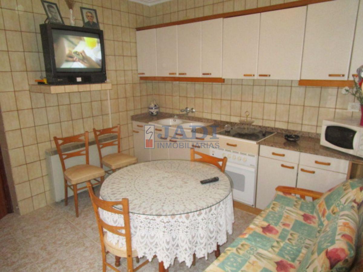 For sale of house in Valdepeñas