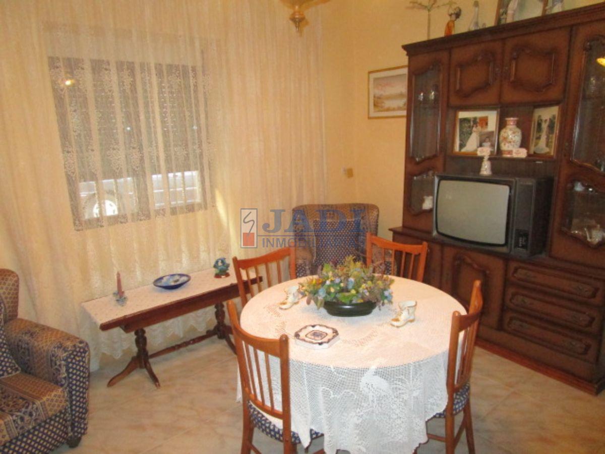 For sale of house in Valdepeñas