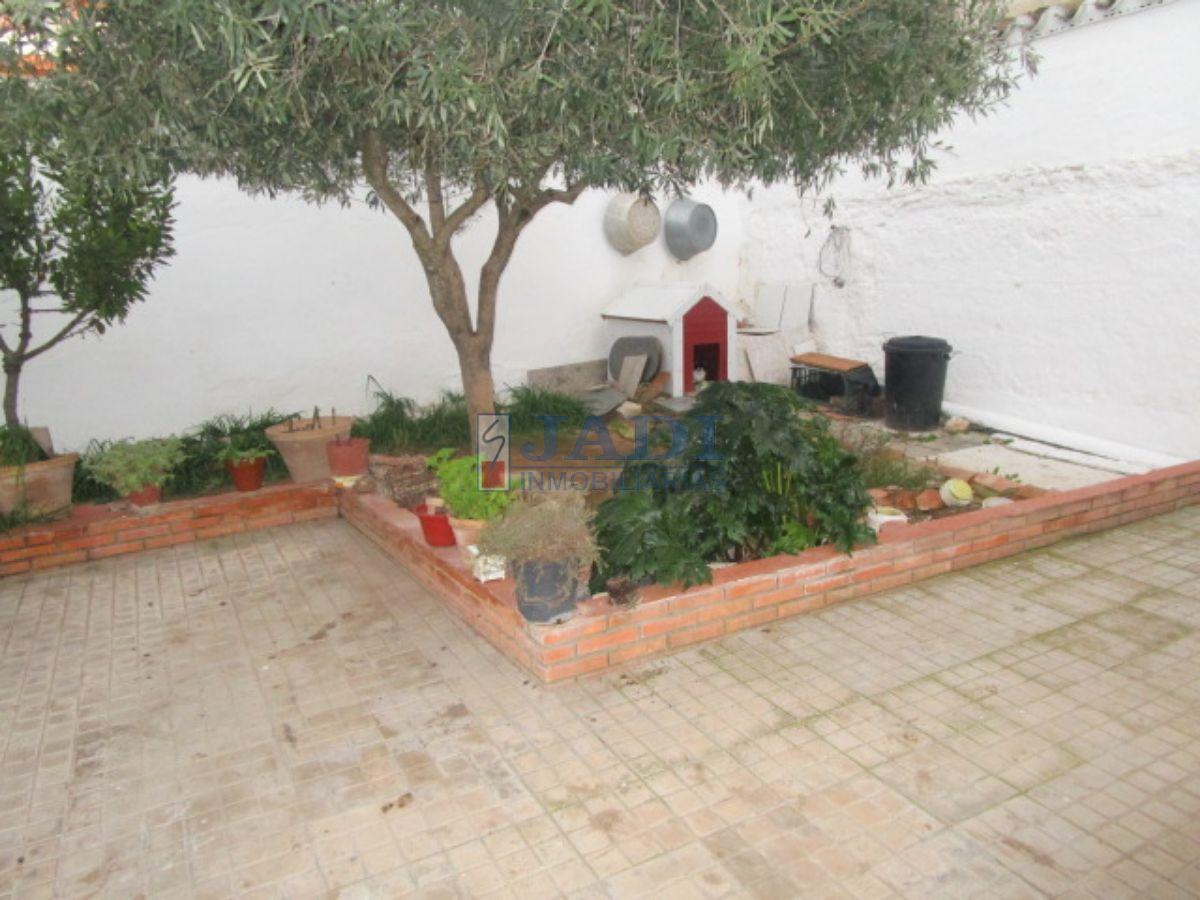 For sale of house in Valdepeñas