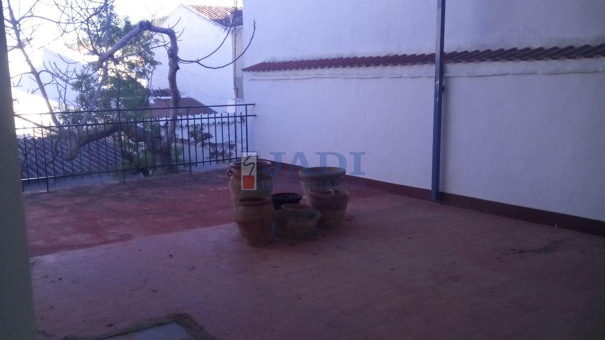 For sale of house in Valdepeñas