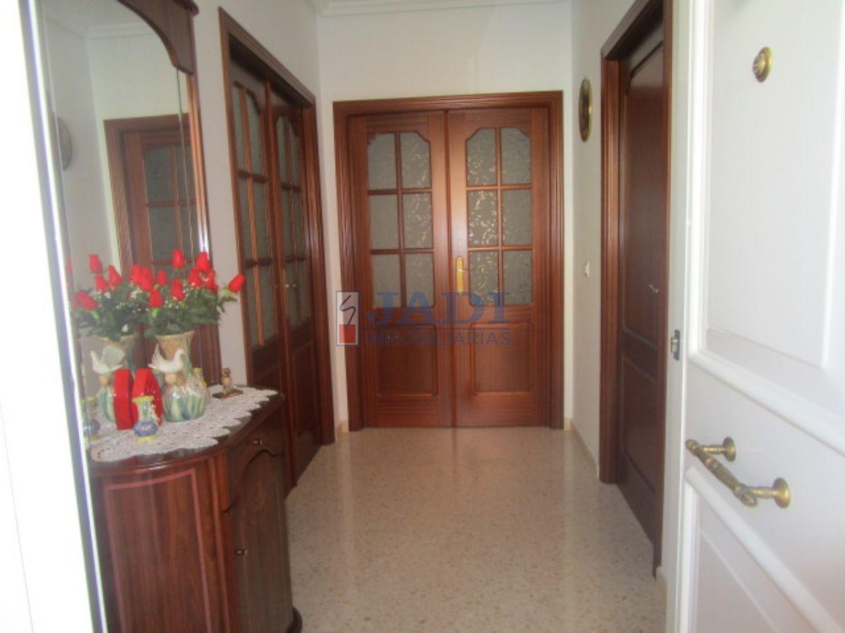 For sale of house in Almuradiel