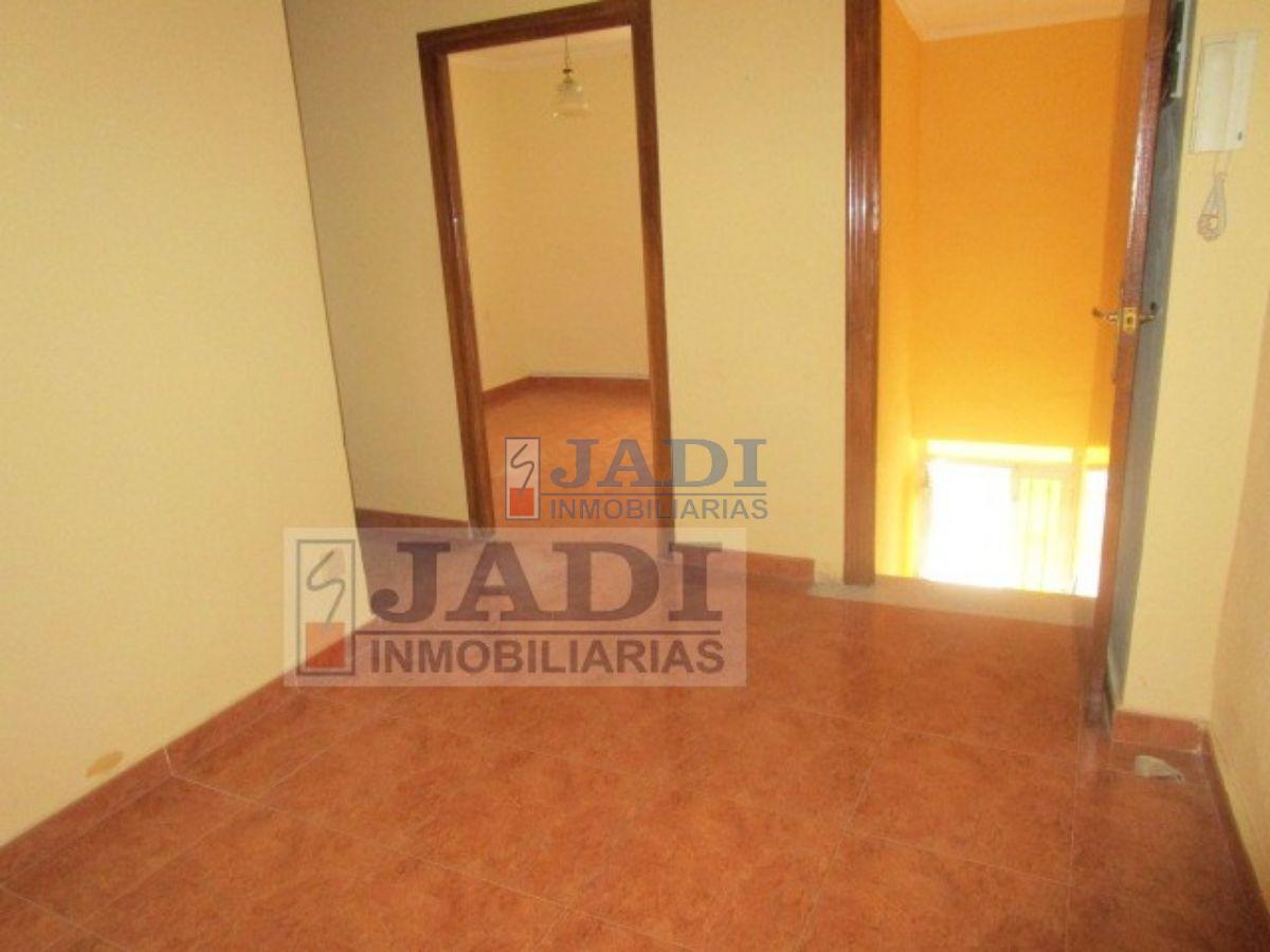 Venta de casa en Almuradiel