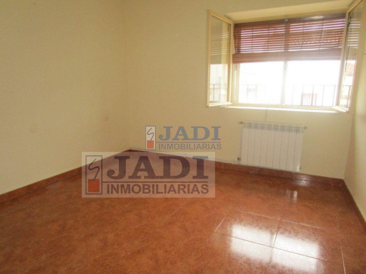 Venda de casa a Almuradiel