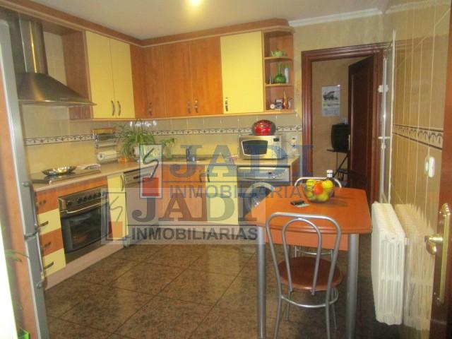 For sale of house in Valdepeñas