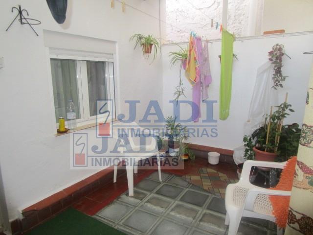 For sale of house in Valdepeñas