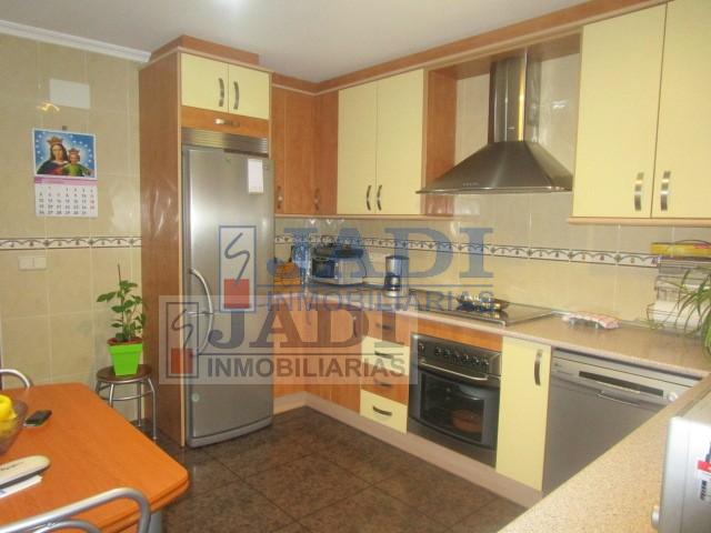 Venta de casa en Valdepeñas