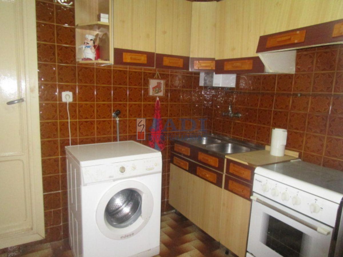 For sale of house in Valdepeñas