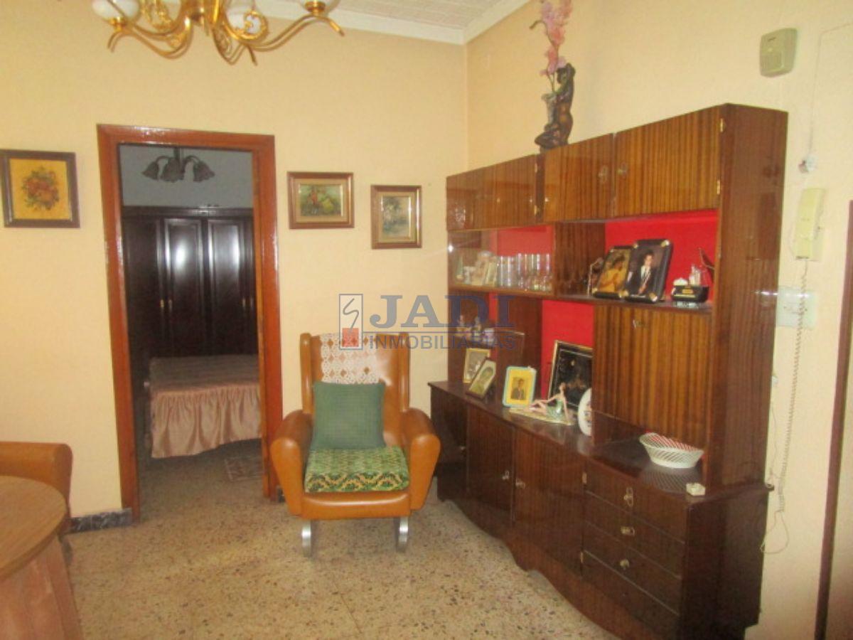 Venta de casa en Valdepeñas