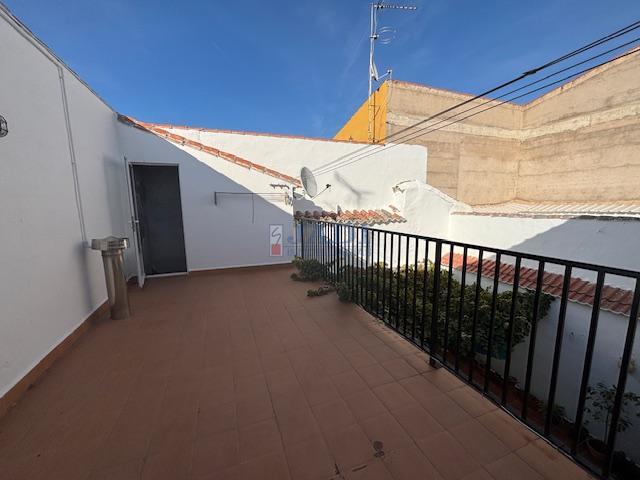 Venta de casa en Valdepeñas