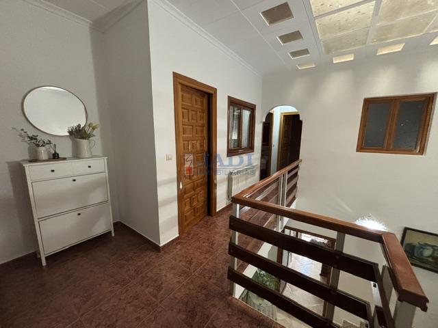 Venta de casa en Valdepeñas