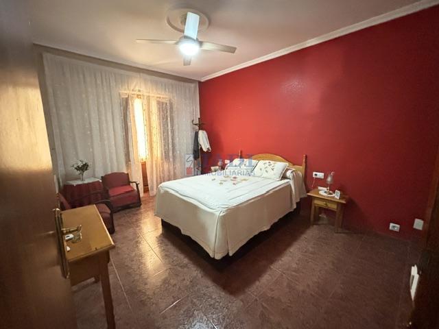Venta de casa en Valdepeñas
