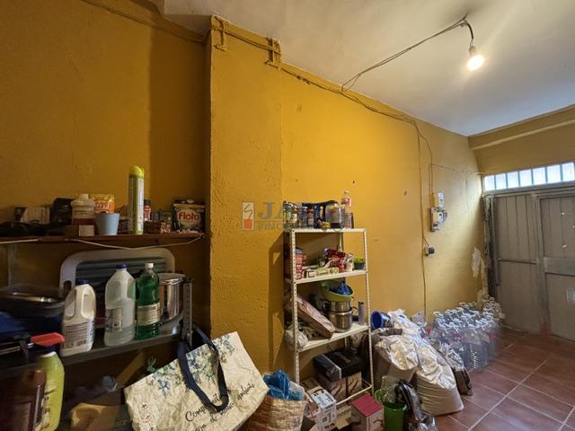 Venta de casa en Valdepeñas