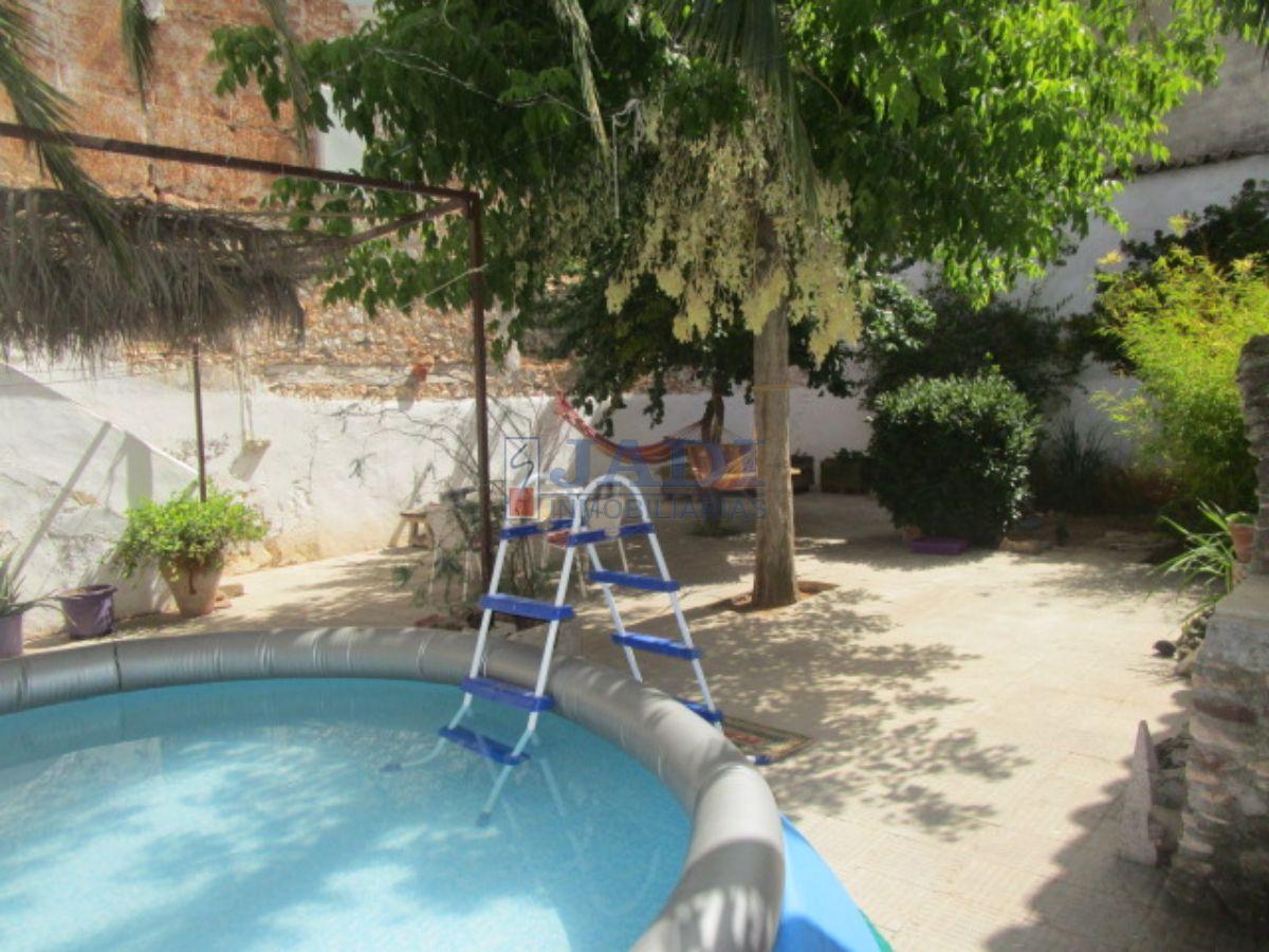 For sale of house in Valdepeñas