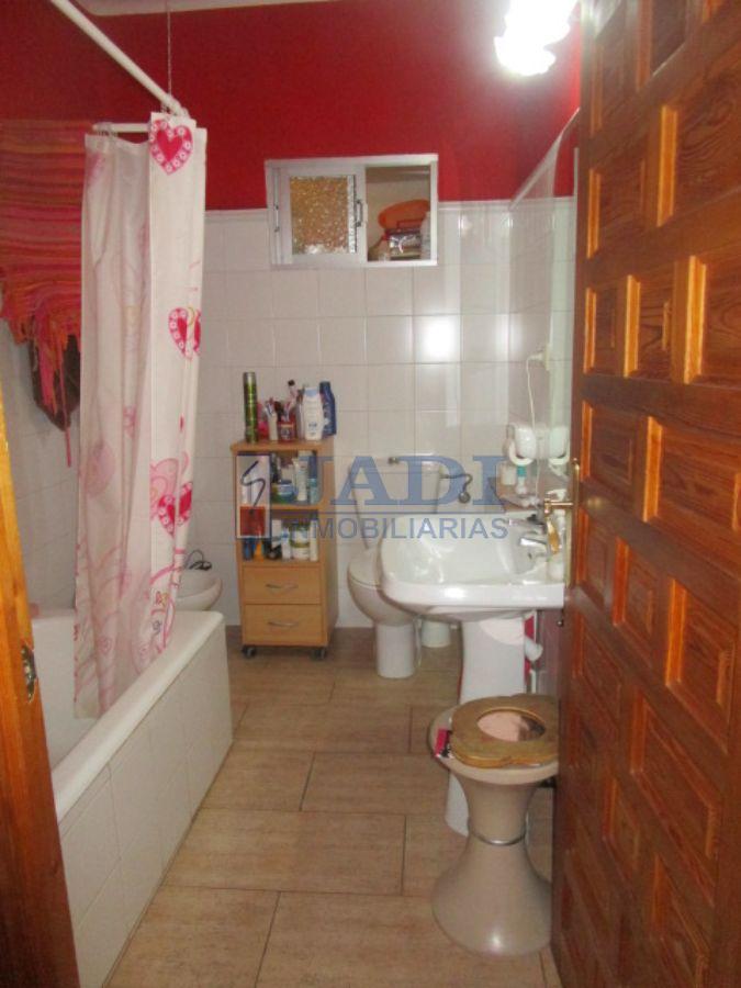 For sale of house in Valdepeñas