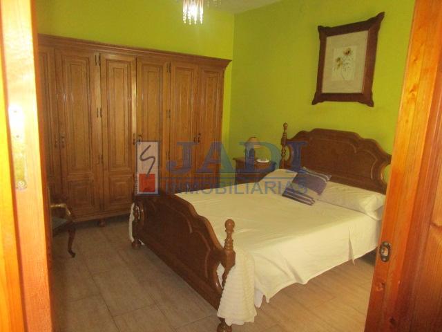 For sale of house in Valdepeñas