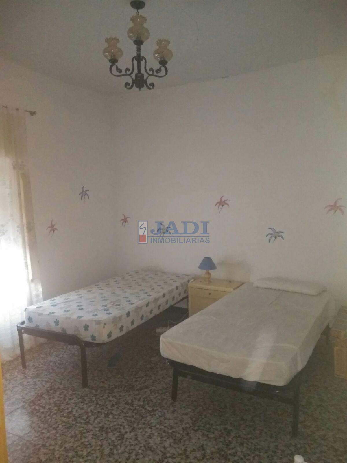 Venta de casa en Castellar de Santiago