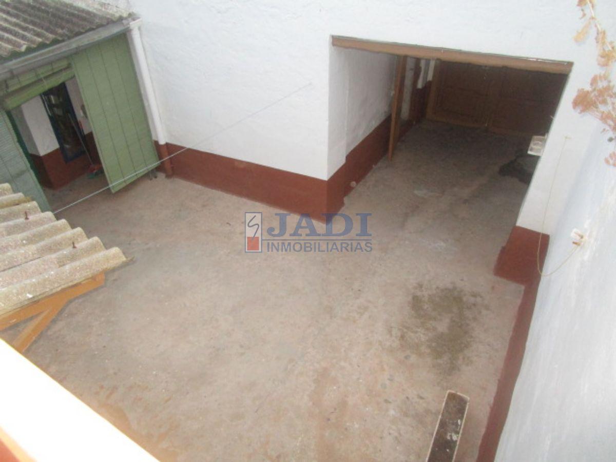 For sale of house in Valdepeñas