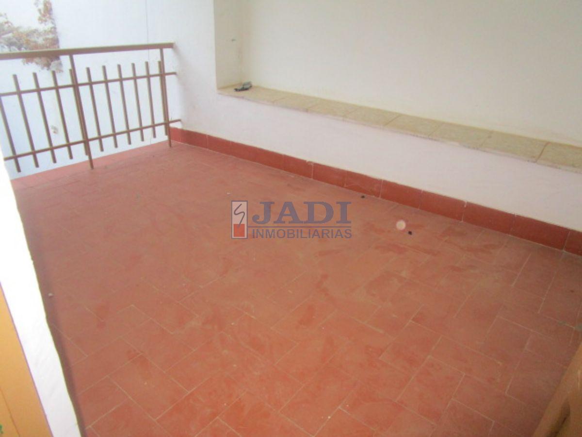 For sale of house in Valdepeñas