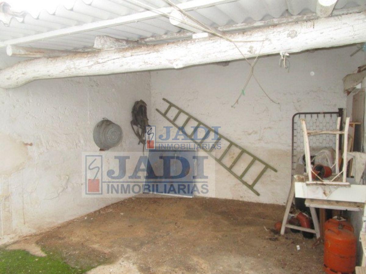 For sale of house in Valdepeñas